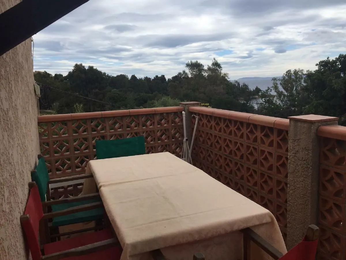 Apartment Appartements La Fossette Plage Le Lavandou France